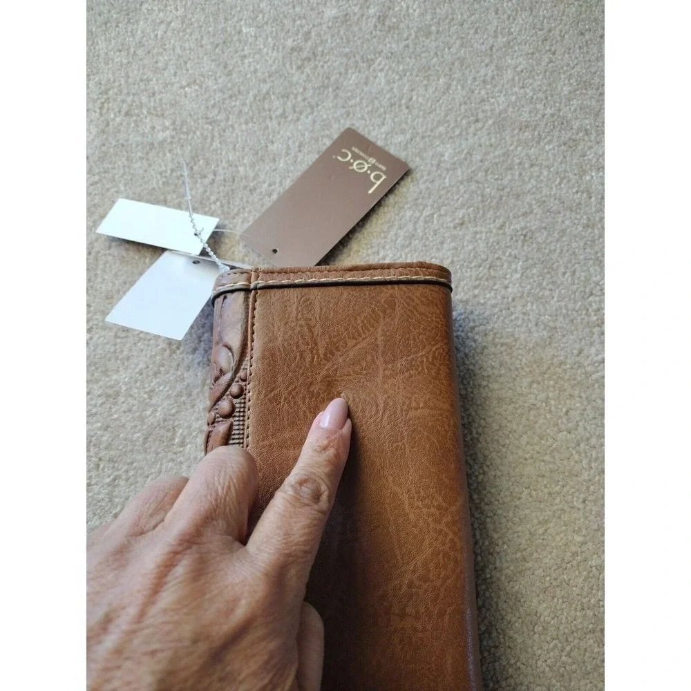 BOC Born Concept Vegan Trifold Leather Wallets Brass Saddle Logo Coin ID
